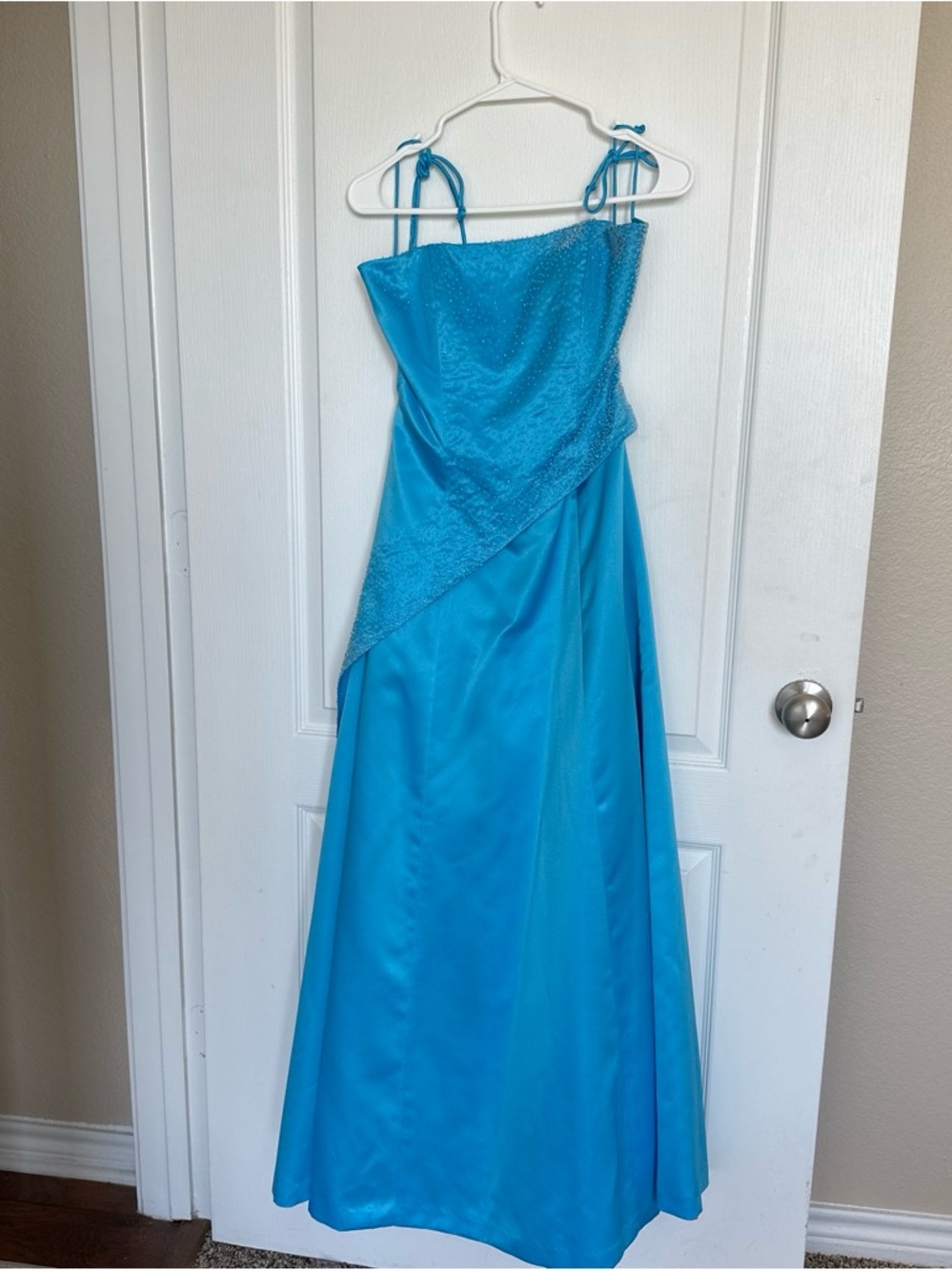 Blue Spaghetti Strap Evening Dress